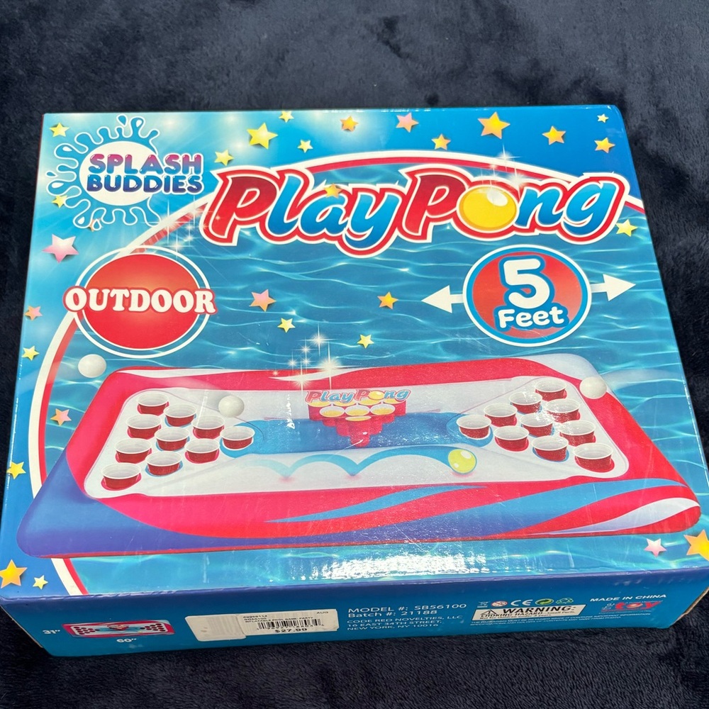 Pool Pong Inflatable - Picture 2 of 6